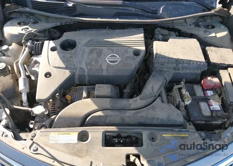 2015 Nissan Altima 2.5 Sv z USA, uszkodzony, nr VIN 1N4AL3AP4FC421144